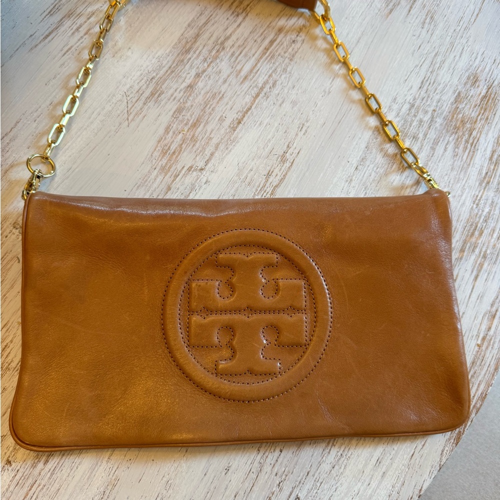 Tory Burch Reva Bombe’ Clutch/ Shoulder Bag